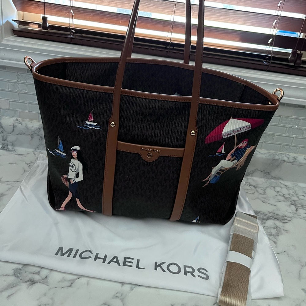 Michael Kors Beach Tote Bag/Plane Personal Item